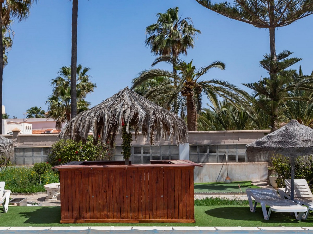 Majestuosa villa en pleno corazón de Playa Serena