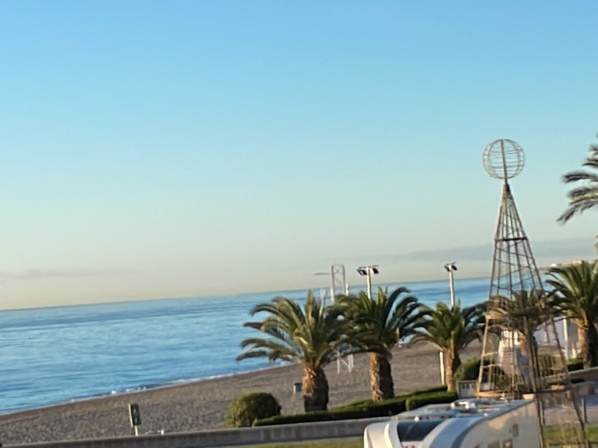 1.803m² großes Grundstück in zweiter Strandlinie, Aguadulce