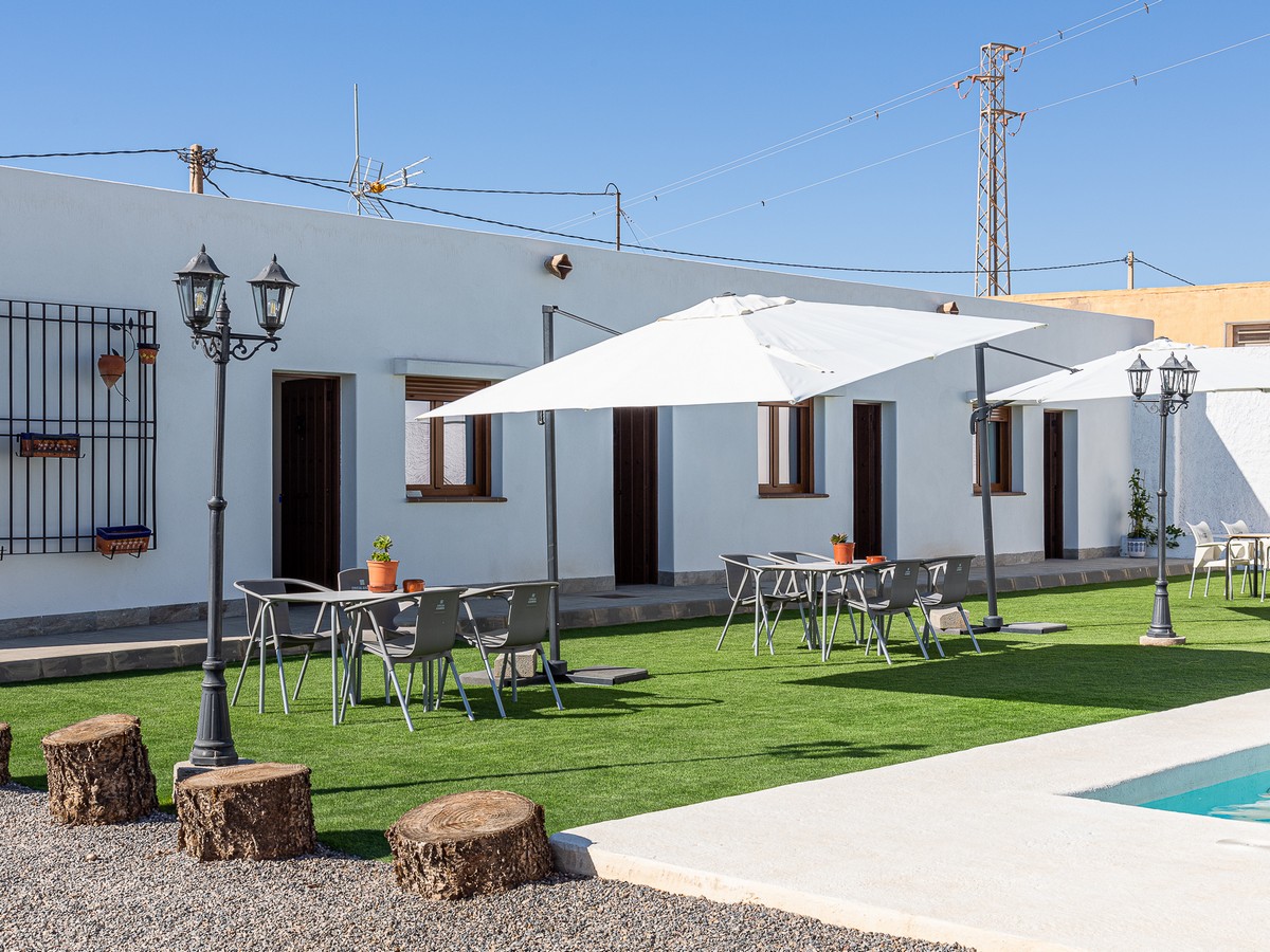 Spectaculaire maison de campagne - hôtel à Roquetas de Mar