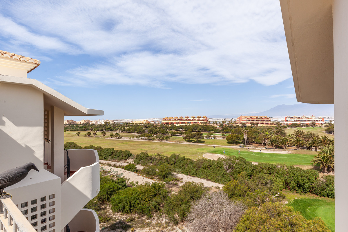 Spectacular penthouse with excellent sea views, Vereda Golf FI complex