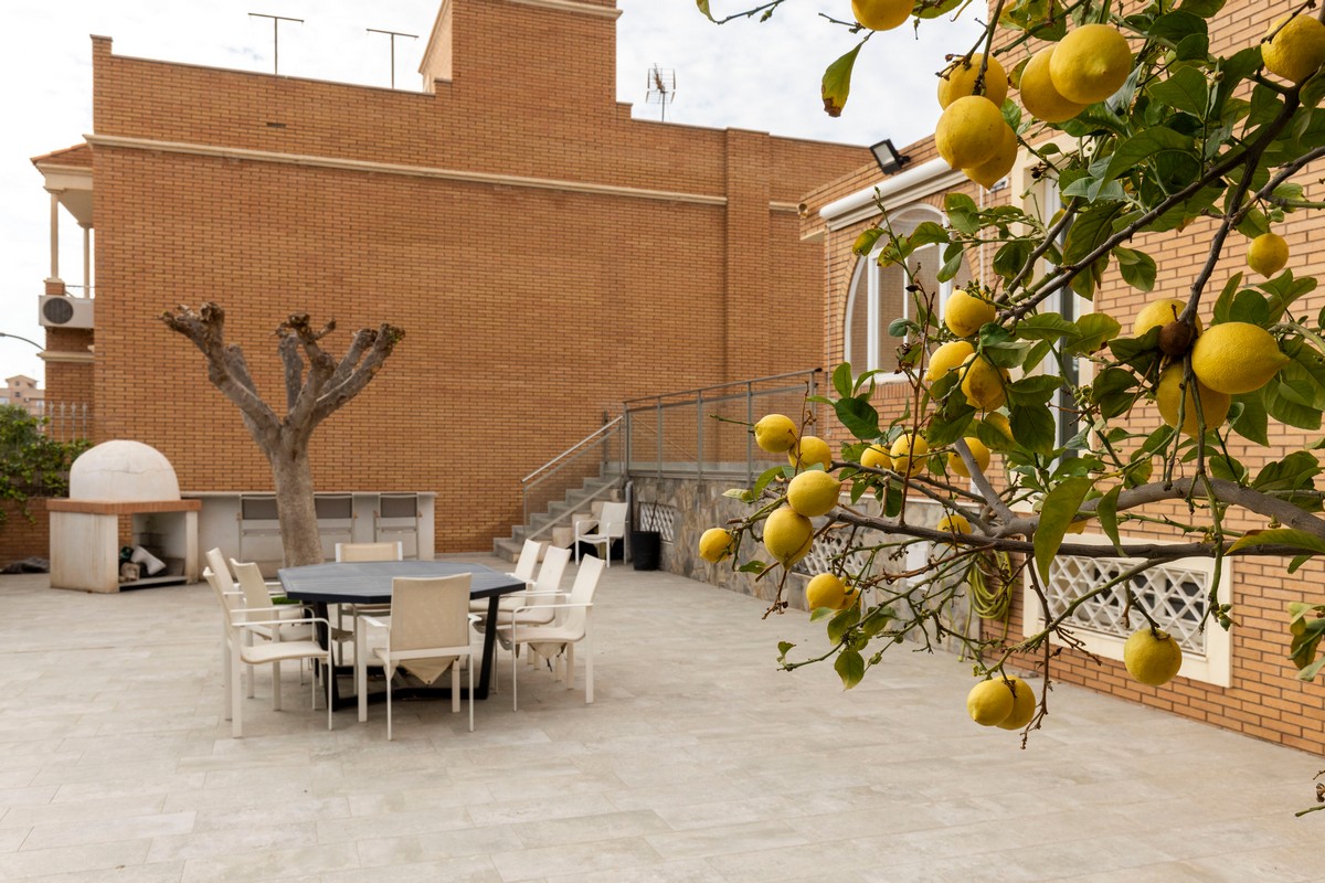 Magnífica Mansión en Villablanca (Almería)