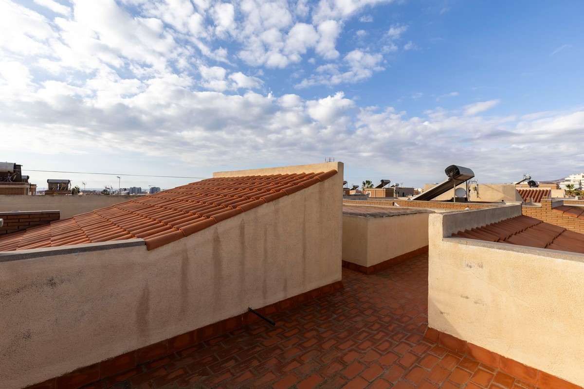 Magnífica Mansión en Villablanca (Almería)