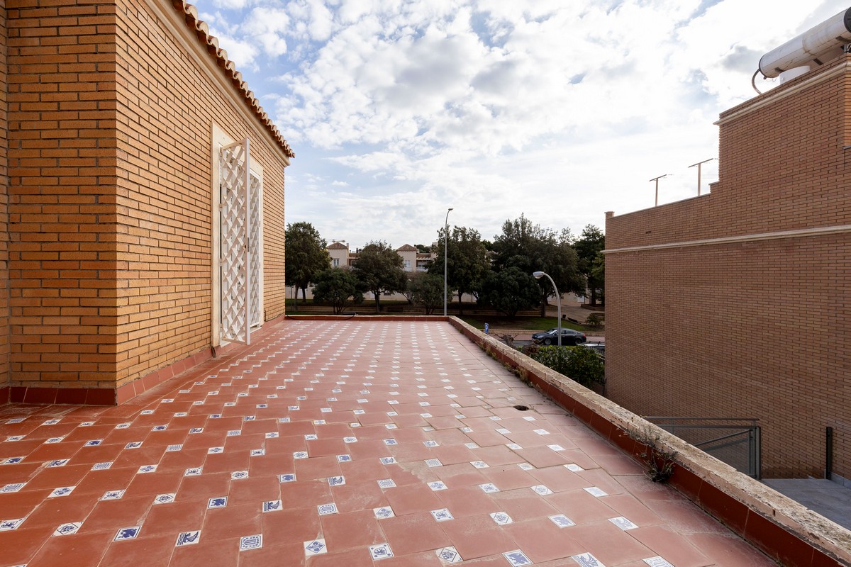 Magnífica Mansión en Villablanca (Almería)