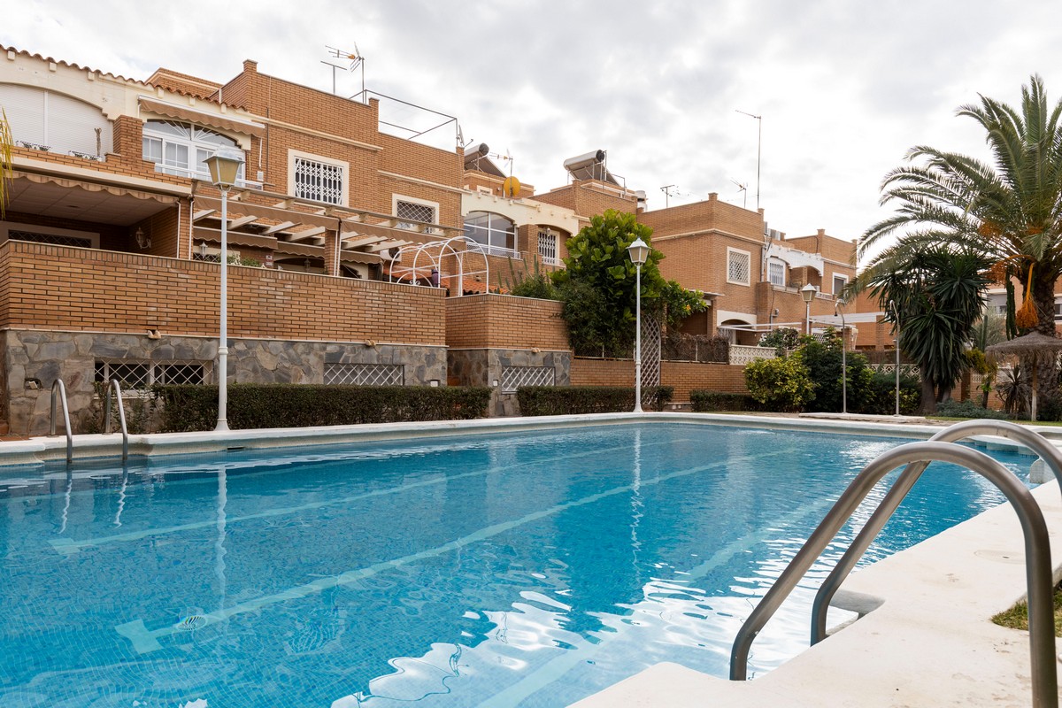 Magnífica Mansión en Villablanca (Almería)