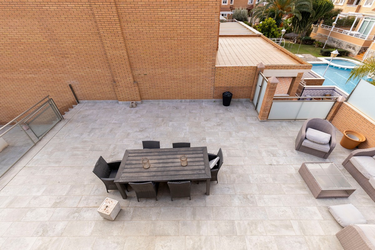Magnífica Mansión en Villablanca (Almería)