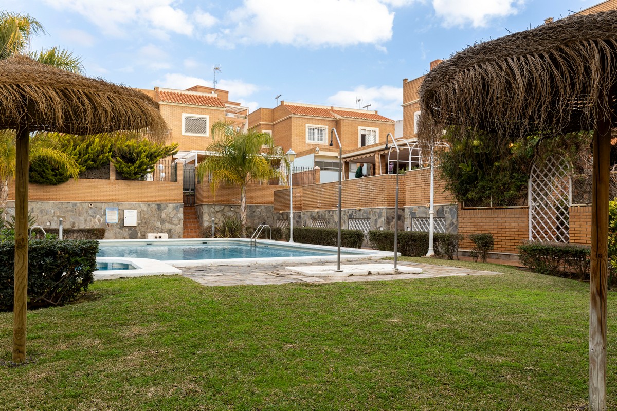 Magnífica Mansión en Villablanca (Almería)