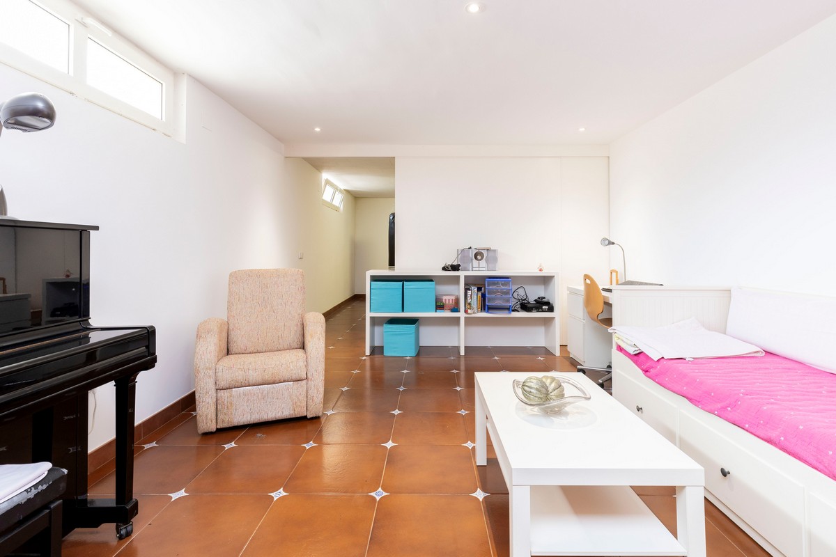 Magnífica Mansión en Villablanca (Almería)