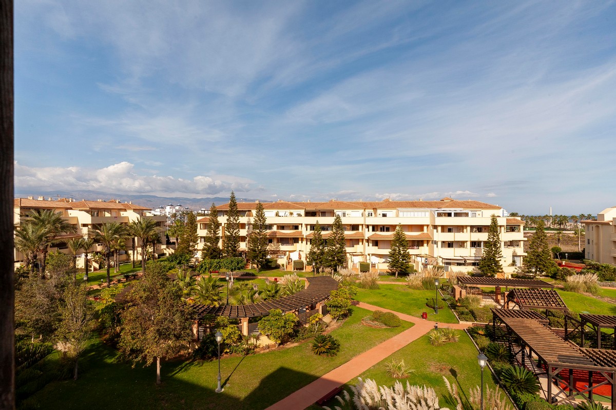 Atico, Complejo “Villa Romana”, 1ª Línea de playa, Urb. Playa Serena Sur