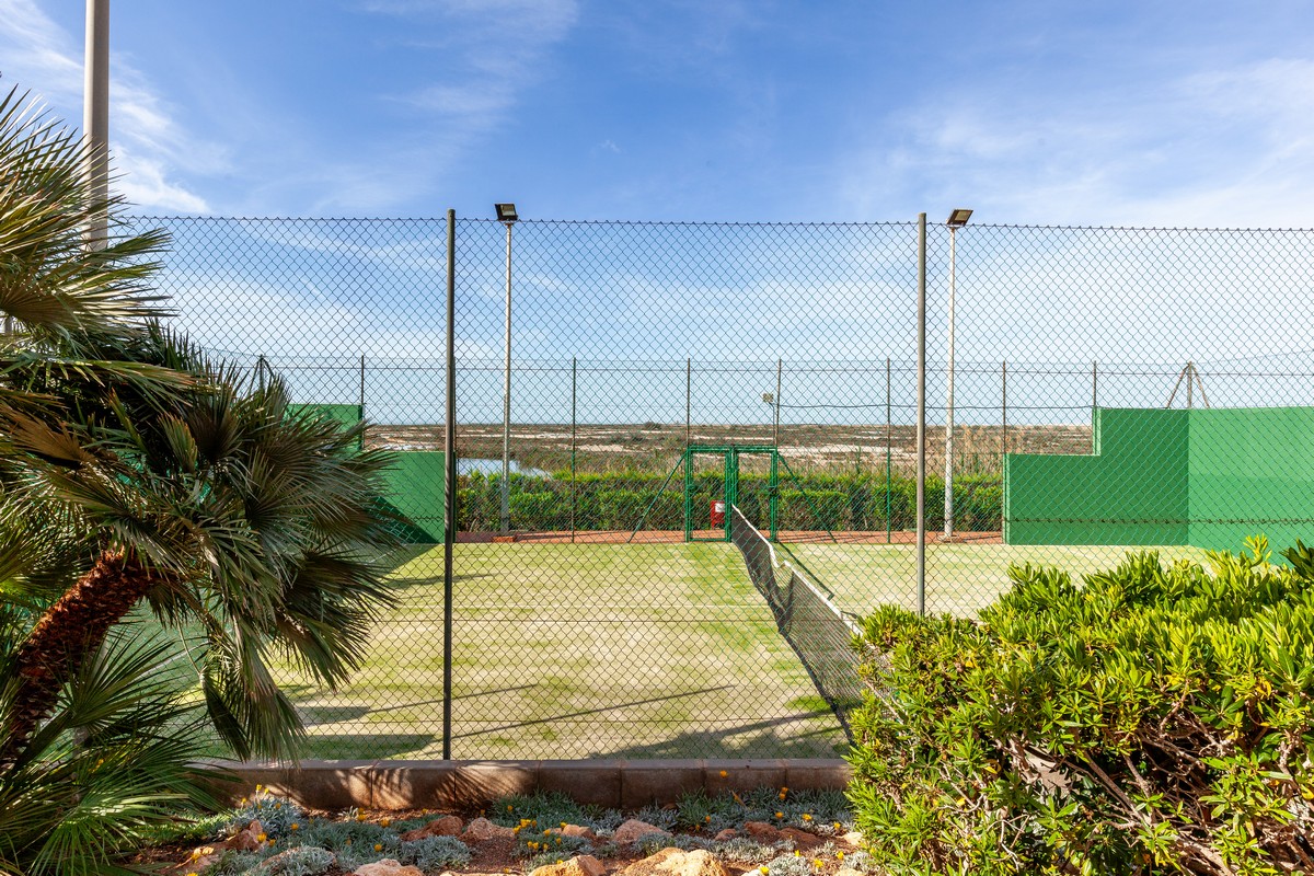 Atico, Complejo “Villa Romana”, 1ª Línea de playa, Urb. Playa Serena Sur