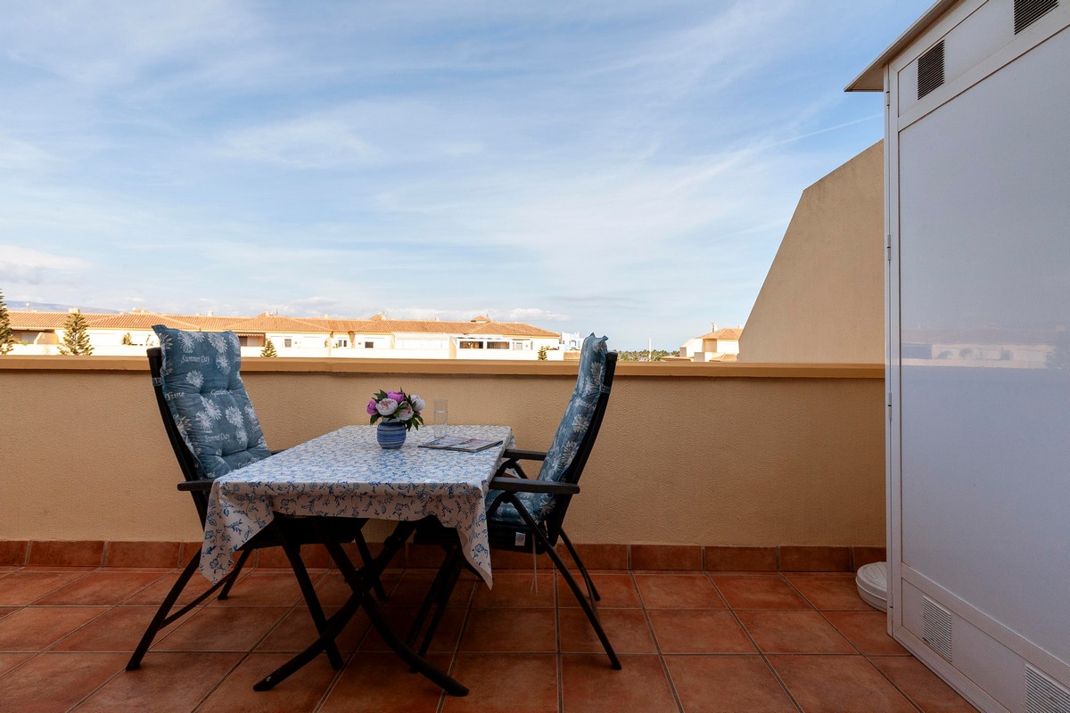 Atico, Complejo “Villa Romana”, 1ª Línea de playa, Urb. Playa Serena Sur