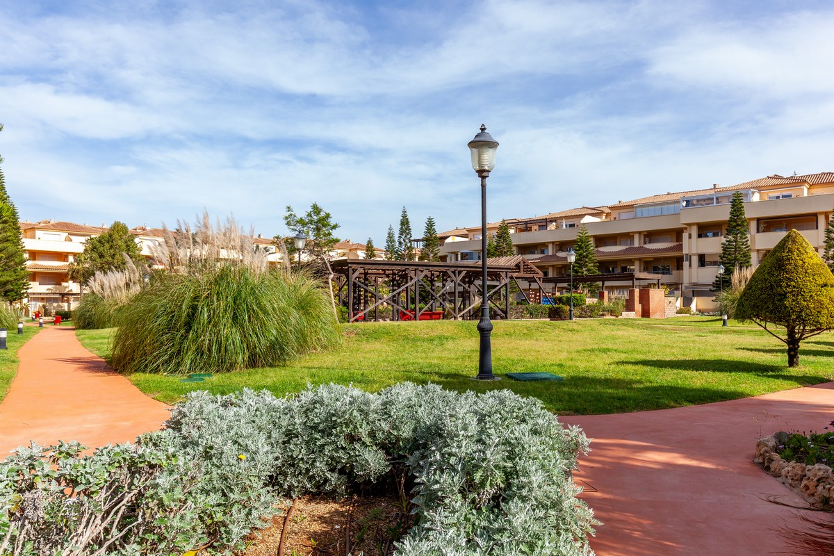 Atico, Complejo “Villa Romana”, 1ª Línea de playa, Urb. Playa Serena Sur