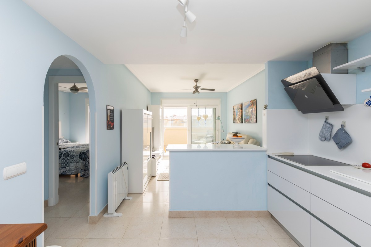 Atico, Complejo “Villa Romana”, 1ª Línea de playa, Urb. Playa Serena Sur