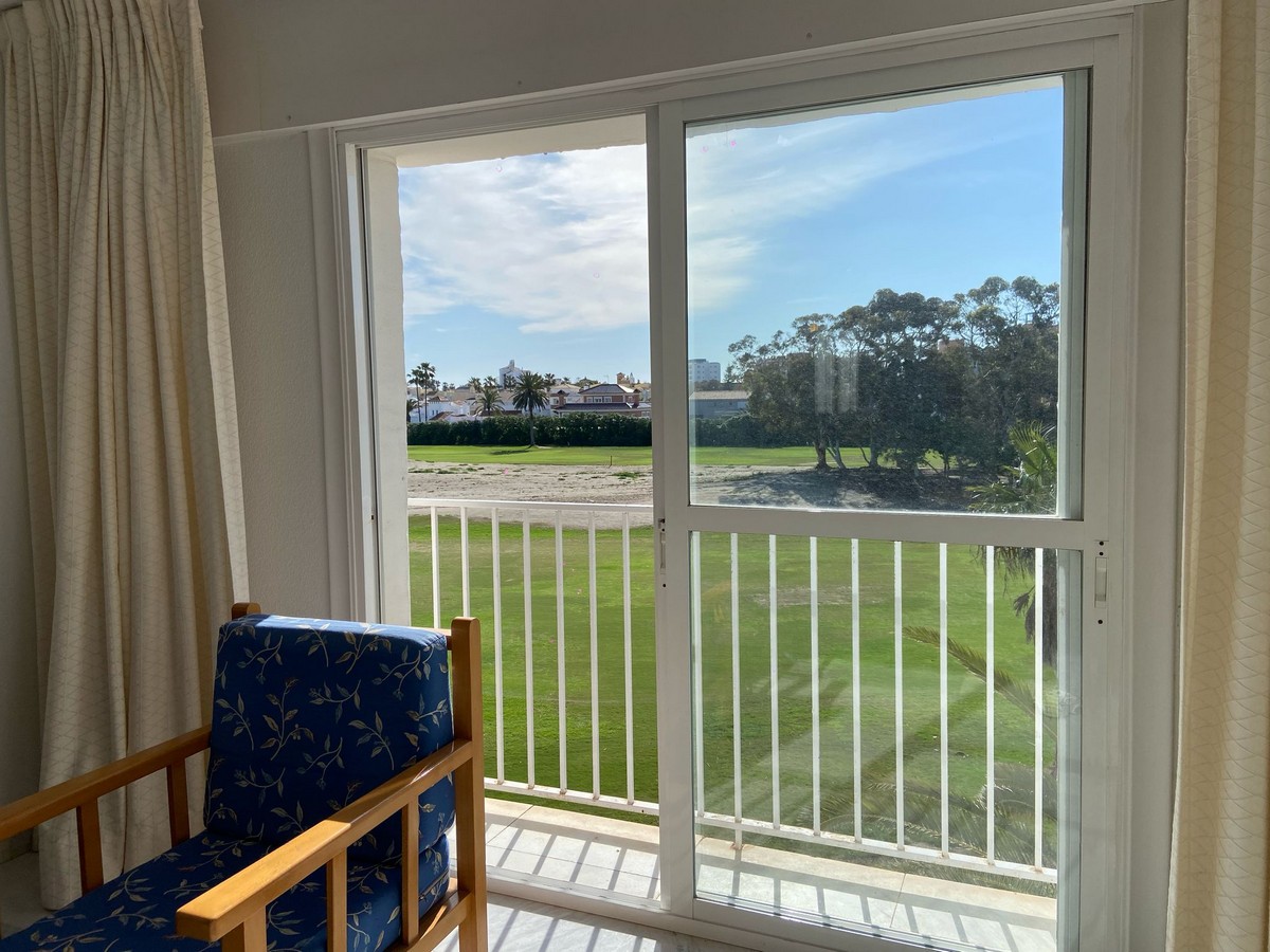 Apartamento en Complejo Golf Center Pueblo