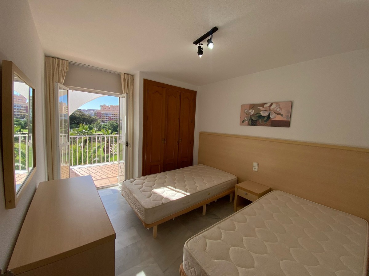 Apartamento en Complejo Golf Center Pueblo