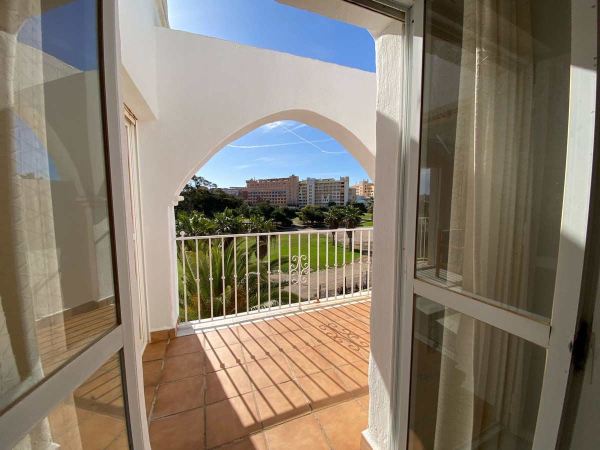 Apartamento en Complejo Golf Center Pueblo