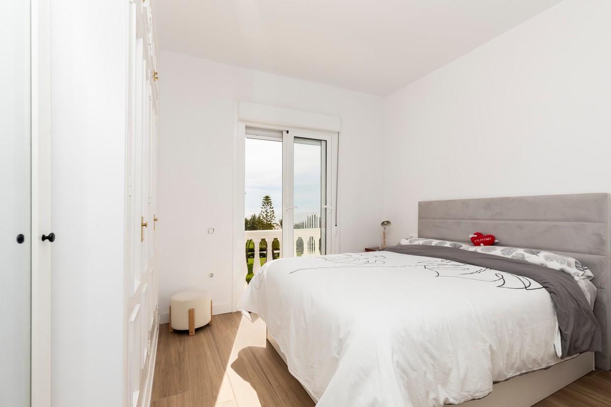 Exclusive townhouse, Playa de la Bajadilla, Urb. Roquetas de Mar