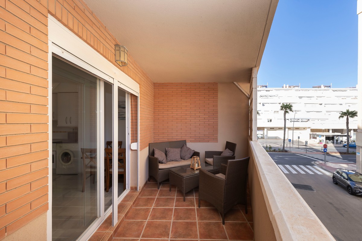 2-bedroom apartment in Balcones de Roquetas III