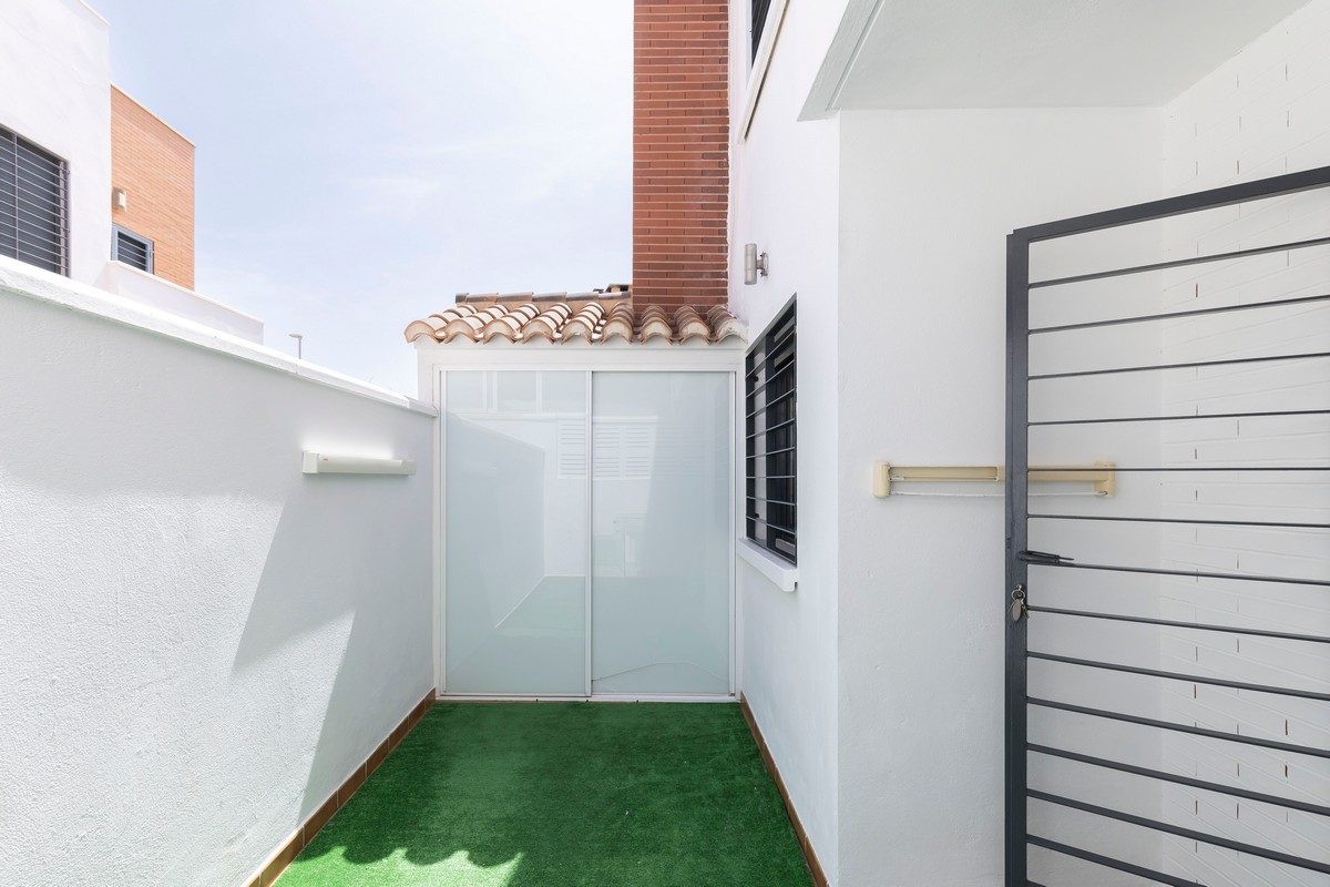 Moderno dúplex listo para entrar a vivir