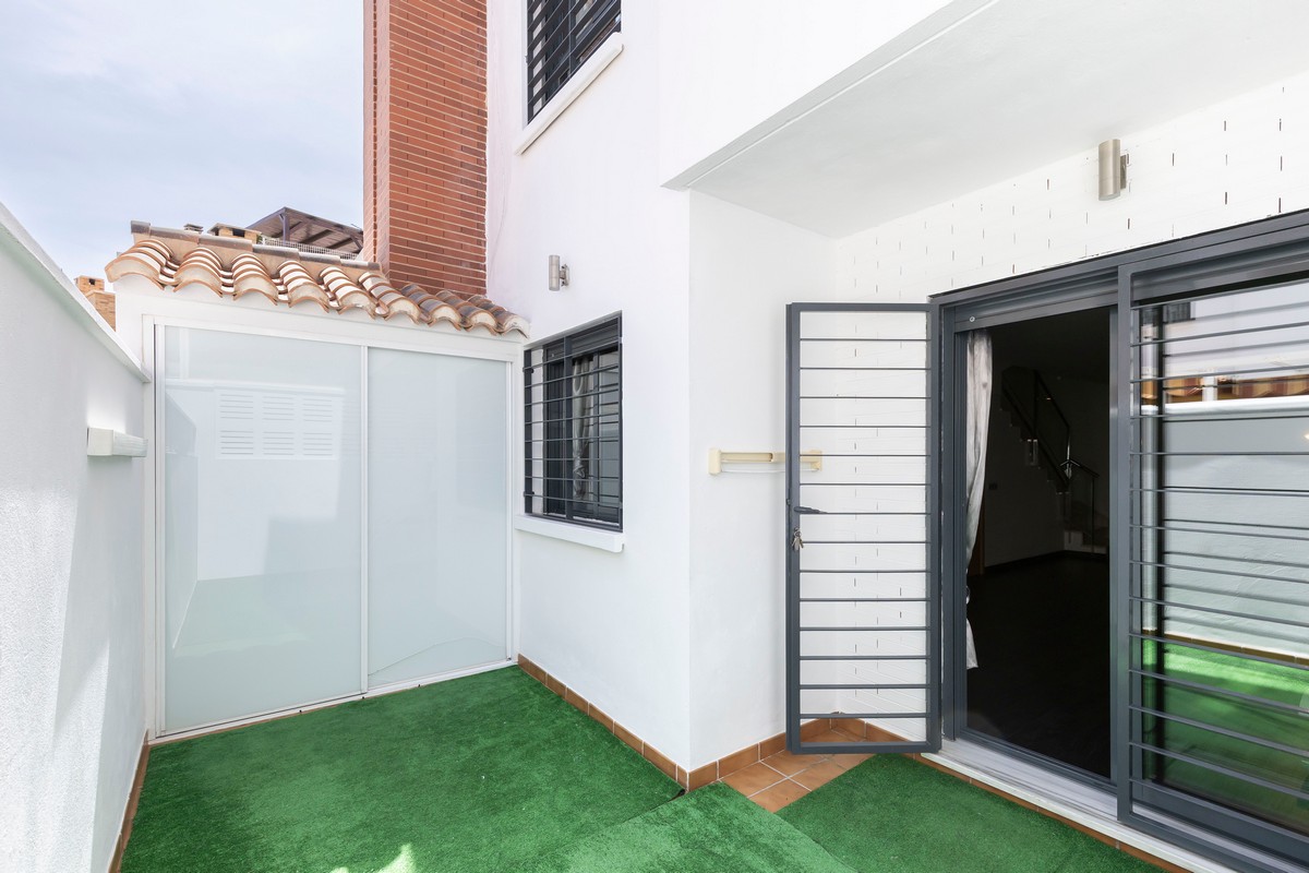 Moderno dúplex listo para entrar a vivir