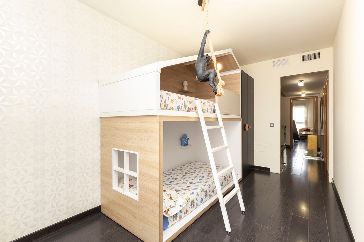 Moderno dúplex listo para entrar a vivir
