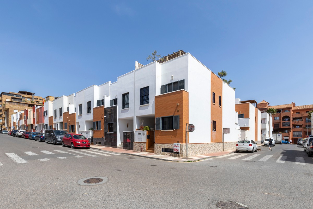 Moderno dúplex listo para entrar a vivir