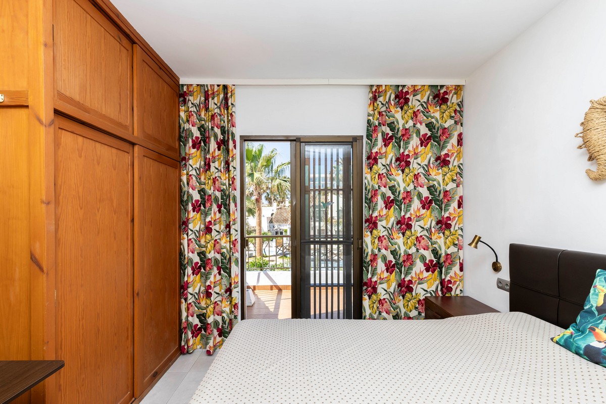 Acogedor y reformado apartamento de un dormitorio en Complejo Las Chirimoyas