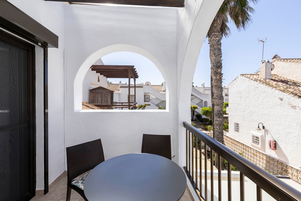 Acogedor y reformado apartamento de un dormitorio en Complejo Las Chirimoyas