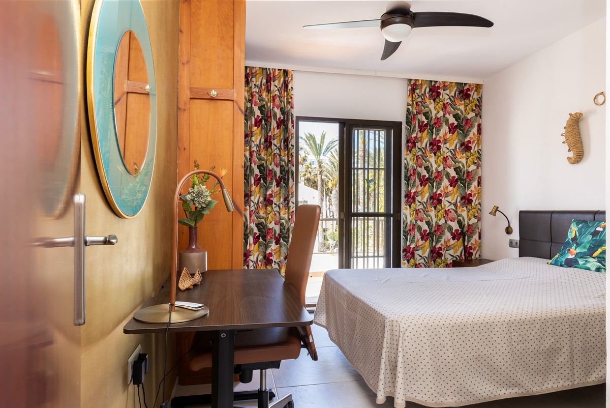 Acogedor y reformado apartamento de un dormitorio en Complejo Las Chirimoyas