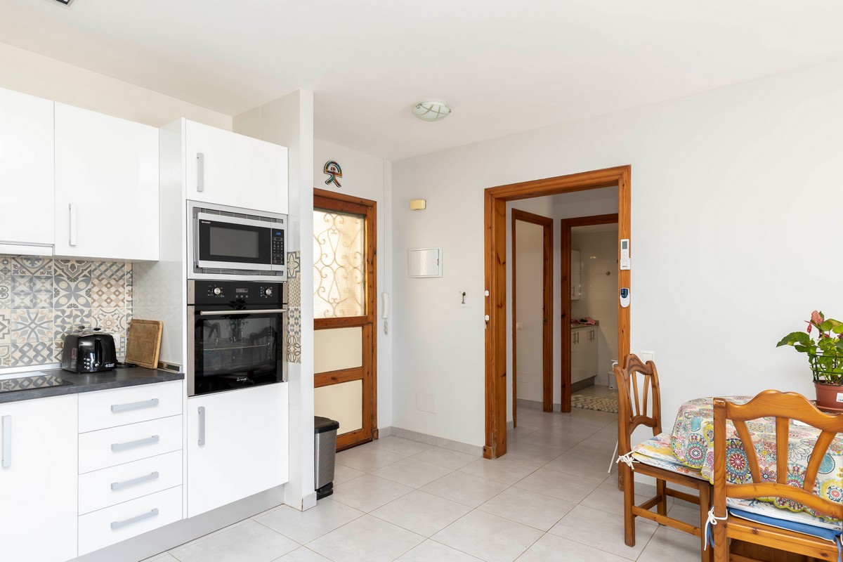 Espectacular apartamento en 1ª línea de playa, Complejo Las Bananas