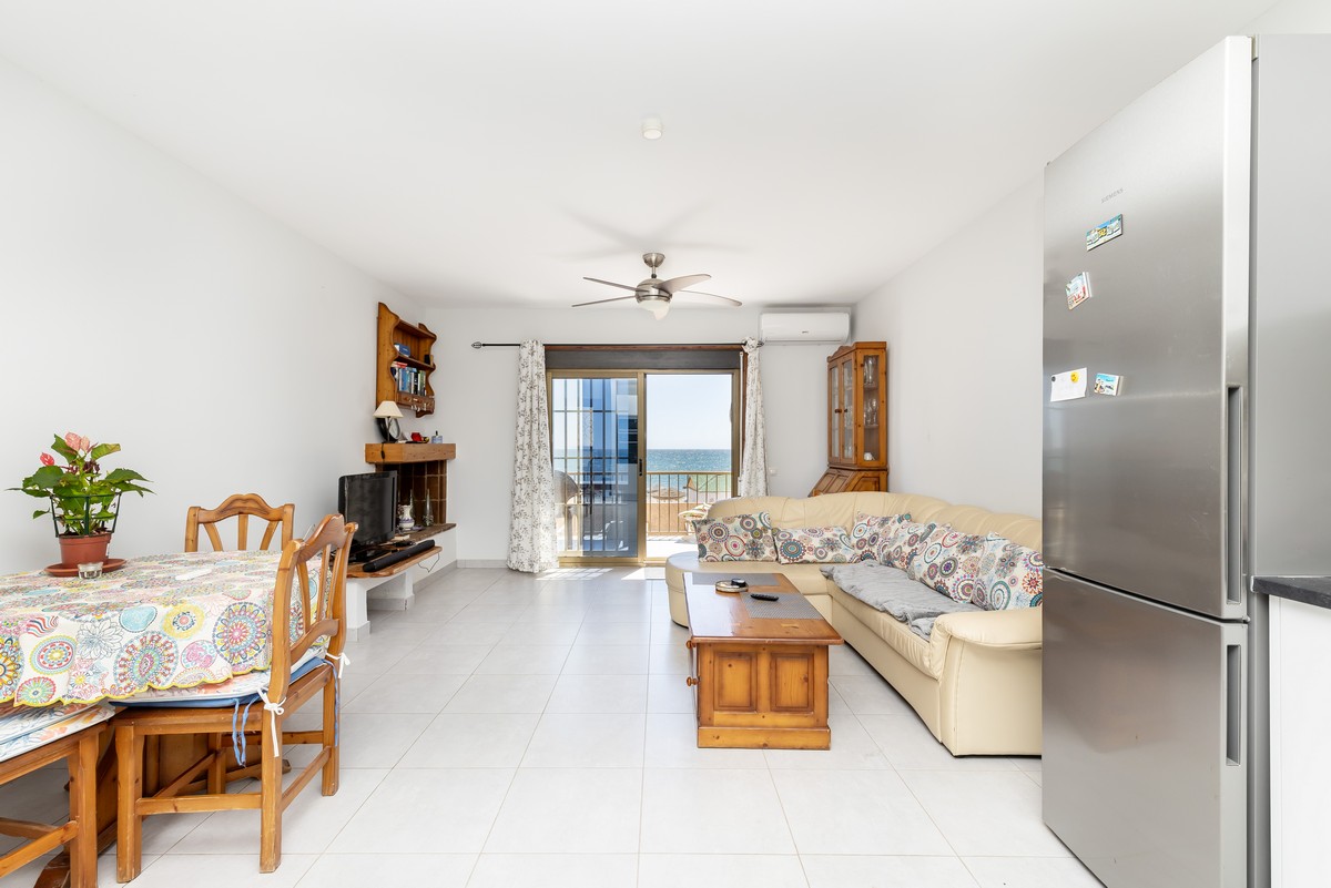Espectacular apartamento en 1ª línea de playa, Complejo Las Bananas