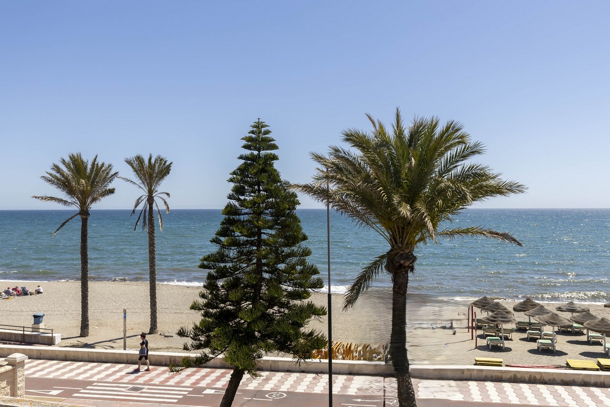 Espectacular apartamento en 1ª línea de playa, Complejo Las Bananas