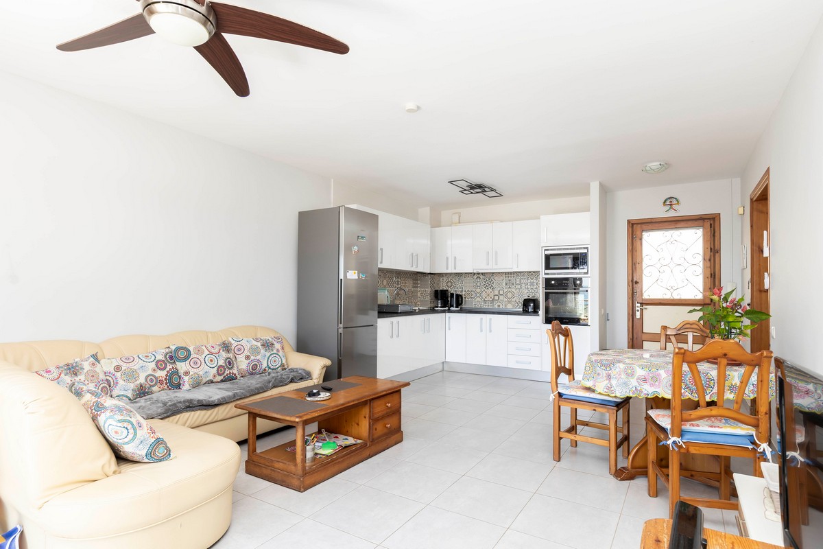 Espectacular apartamento en 1ª línea de playa, Complejo Las Bananas