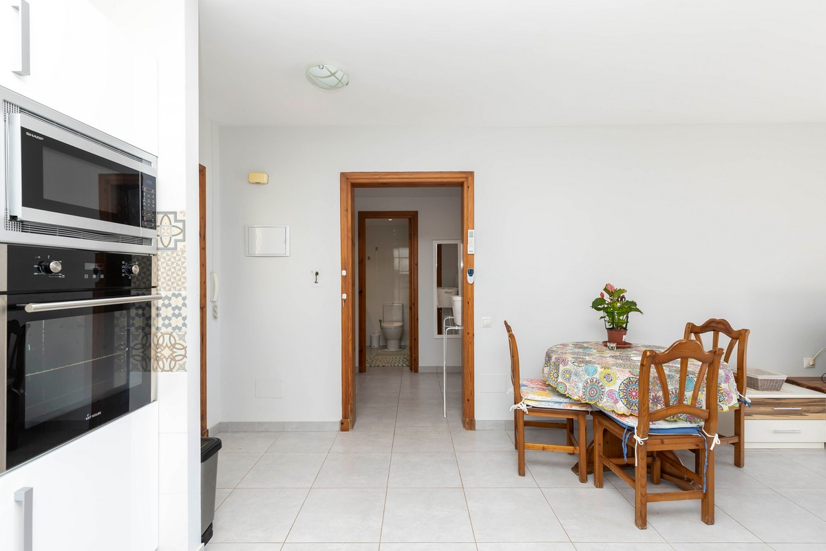 Espectacular apartamento en 1ª línea de playa, Complejo Las Bananas