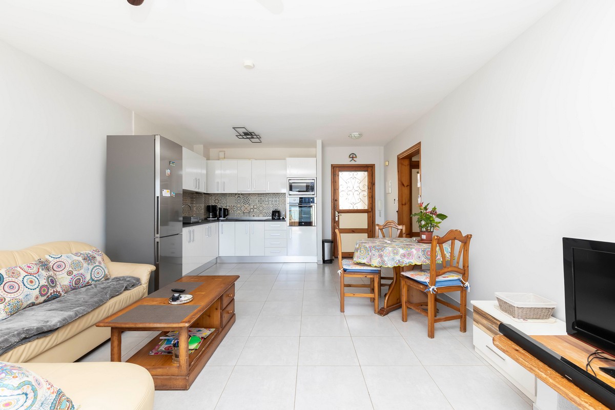 Espectacular apartamento en 1ª línea de playa, Complejo Las Bananas