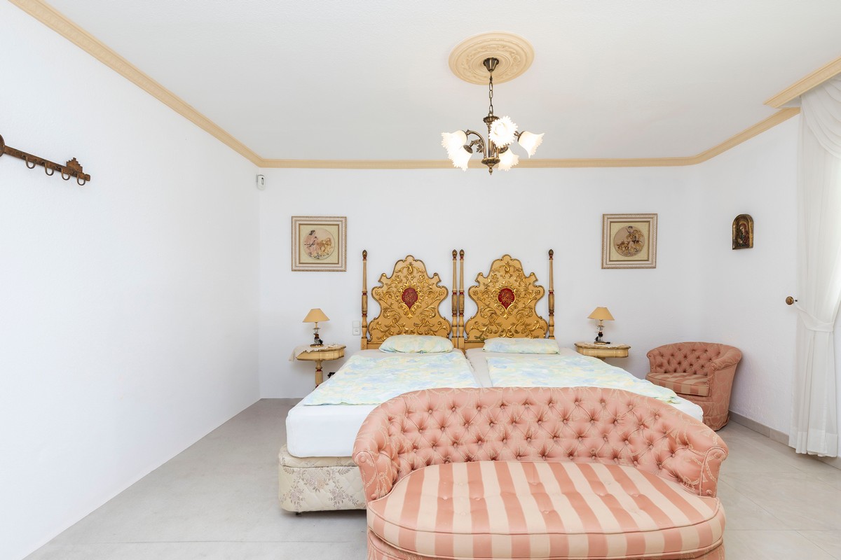 Spettacolare villa di 491 m² su un terreno di 1.480 m² - Ideale per due famiglie
