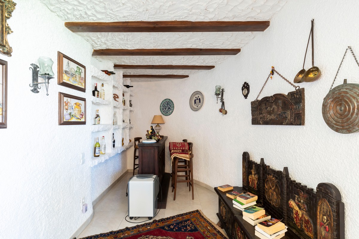 Spettacolare villa di 491 m² su un terreno di 1.480 m² - Ideale per due famiglie