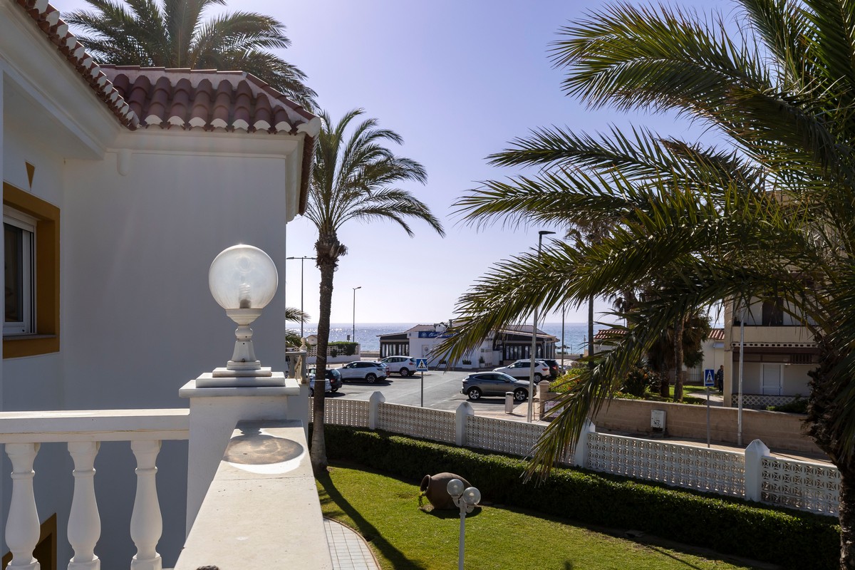 Spettacolare villa di 491 m² su un terreno di 1.480 m² - Ideale per due famiglie
