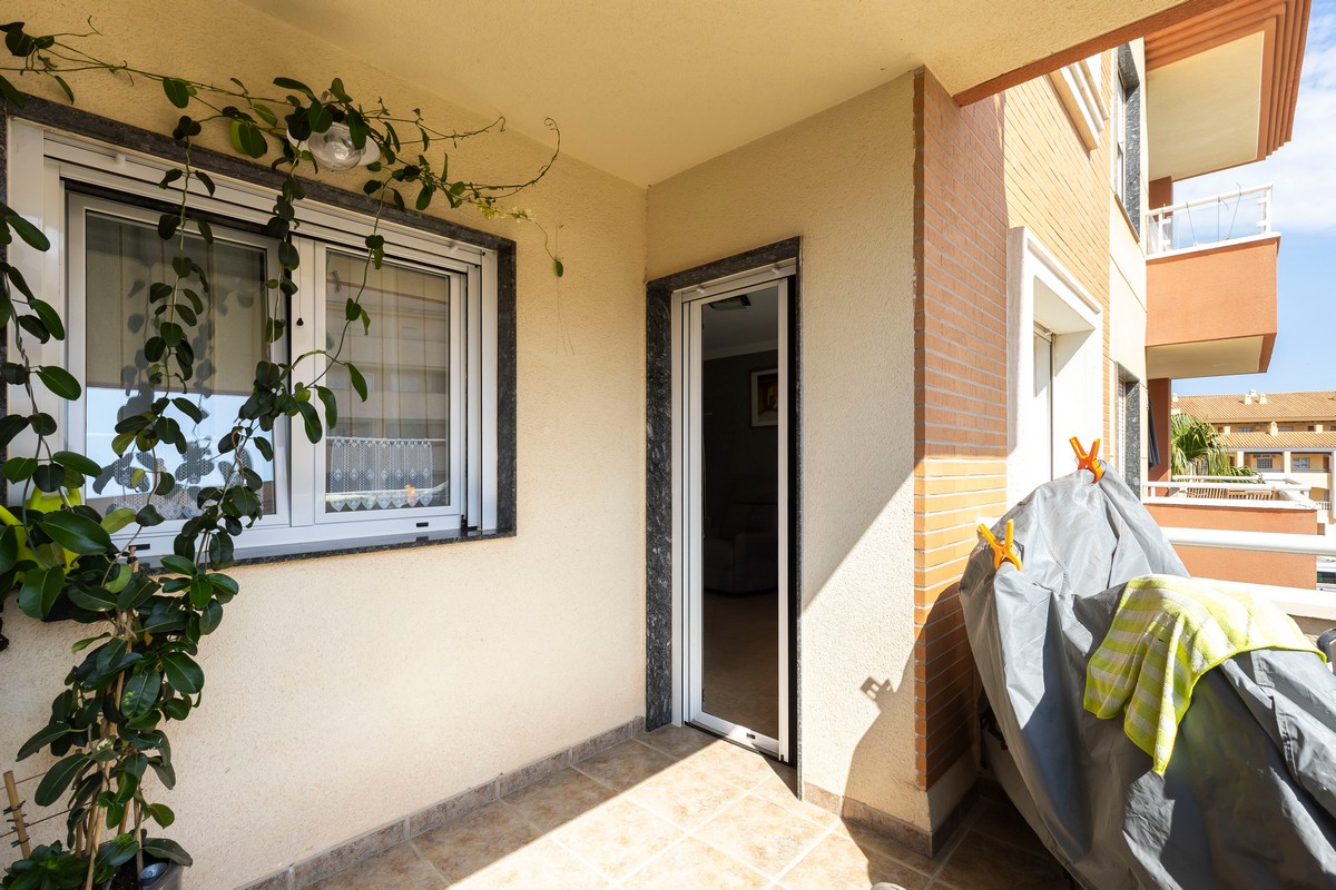 Appartement de deux chambres à seulement 5 minutes de la plage