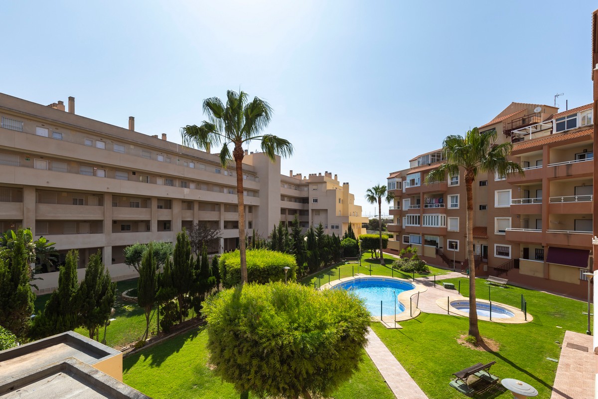 Appartement de deux chambres à seulement 5 minutes de la plage