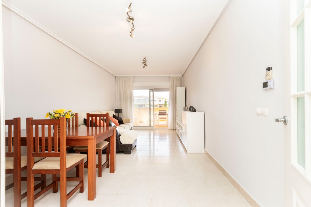 Magnificent apartment in 1st beach line, Complex Villa Romana