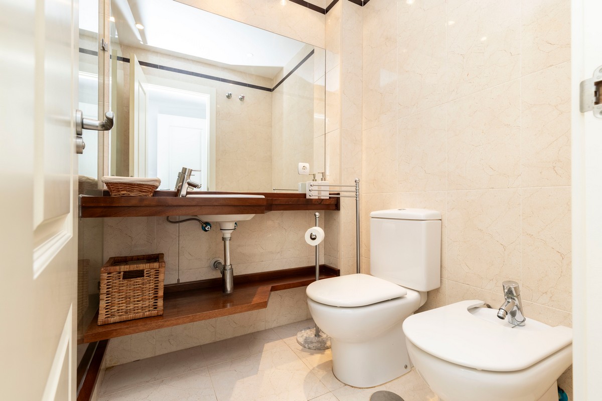 Magnificent apartment in 1st beach line, Complex Villa Romana