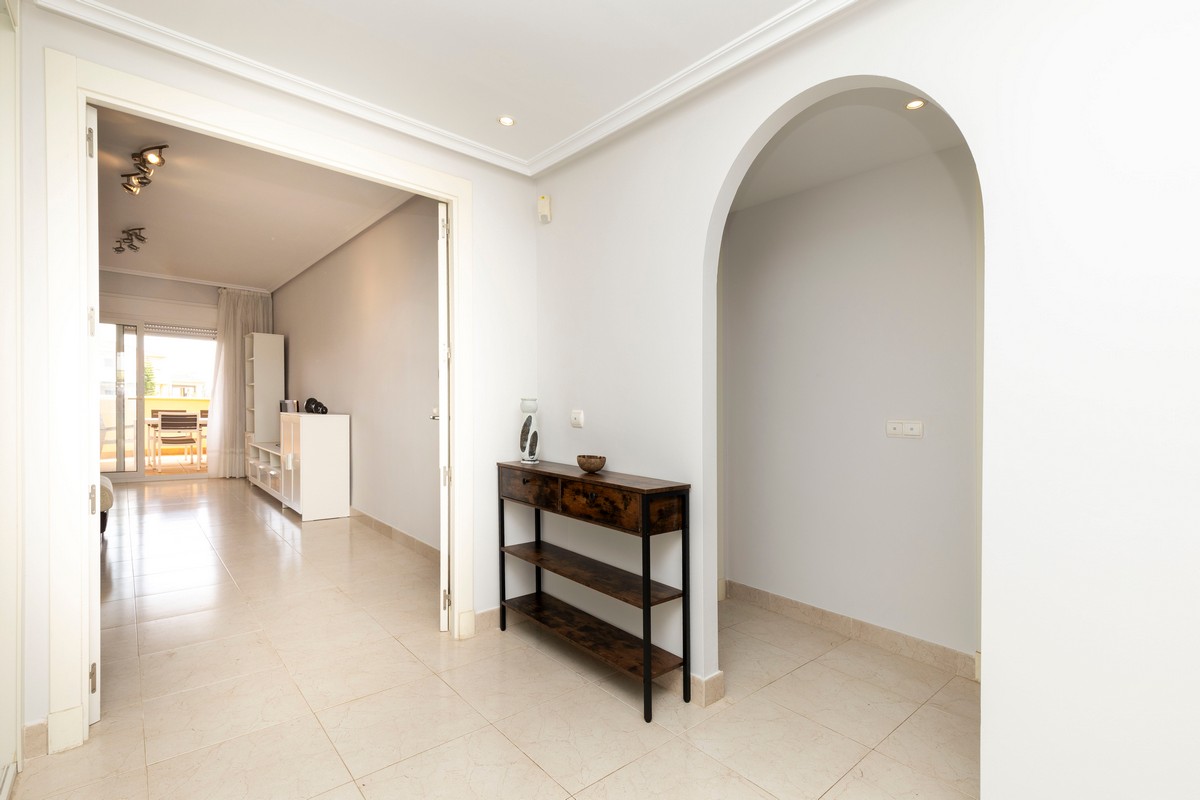 Magnificent apartment in 1st beach line, Complex Villa Romana