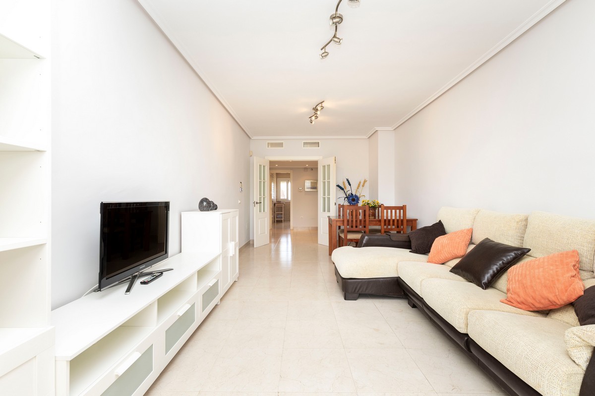 Magnificent apartment in 1st beach line, Complex Villa Romana