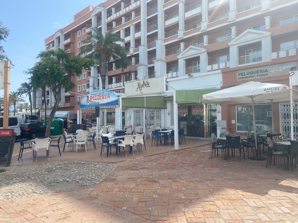 Local totalmente reformado ubicado en Avenida Playa Serena