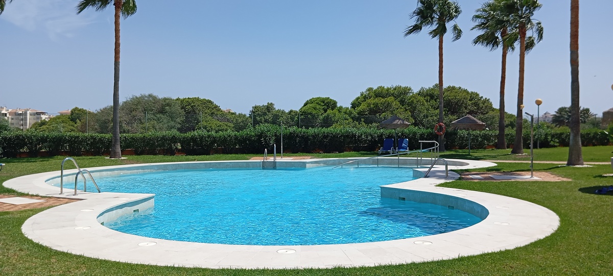 Very spacious apartment, ready to move in, Pelicanos Golf & Beach III Complex
