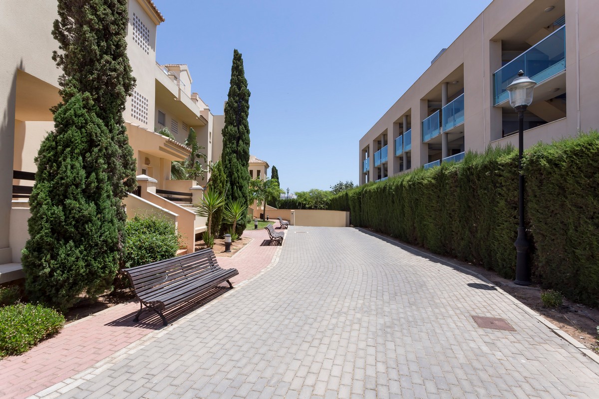 Villa Romana Golf Complex, ground floor apartment ready to move into