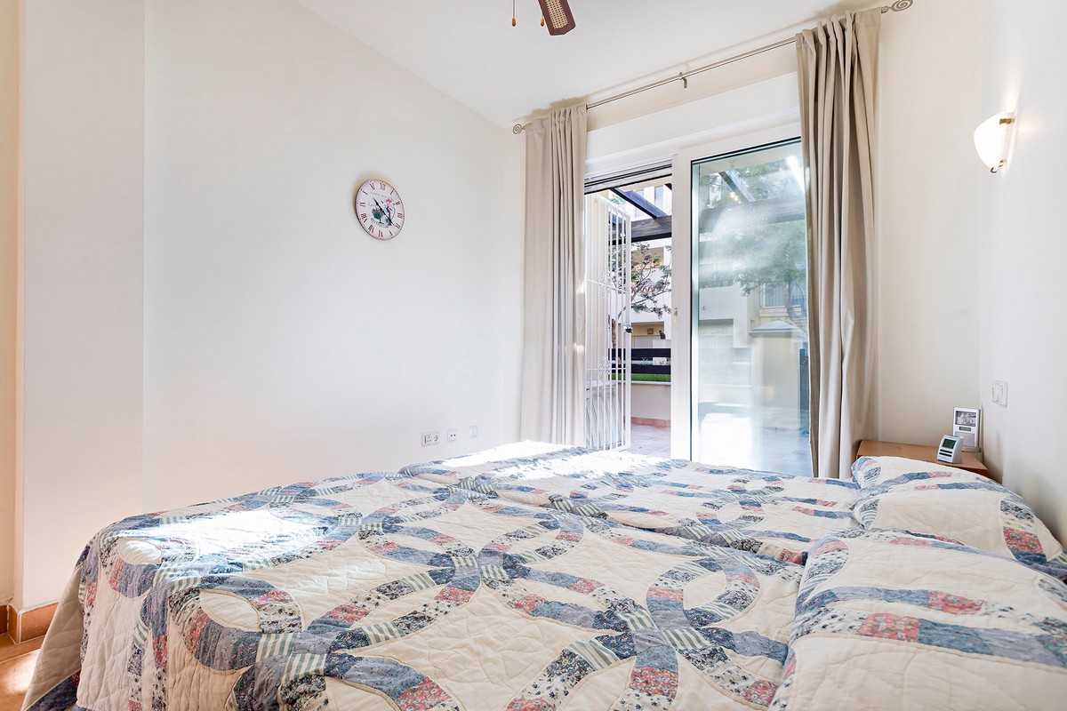 Villa Romana Golf Complex, ground floor apartment ready to move into