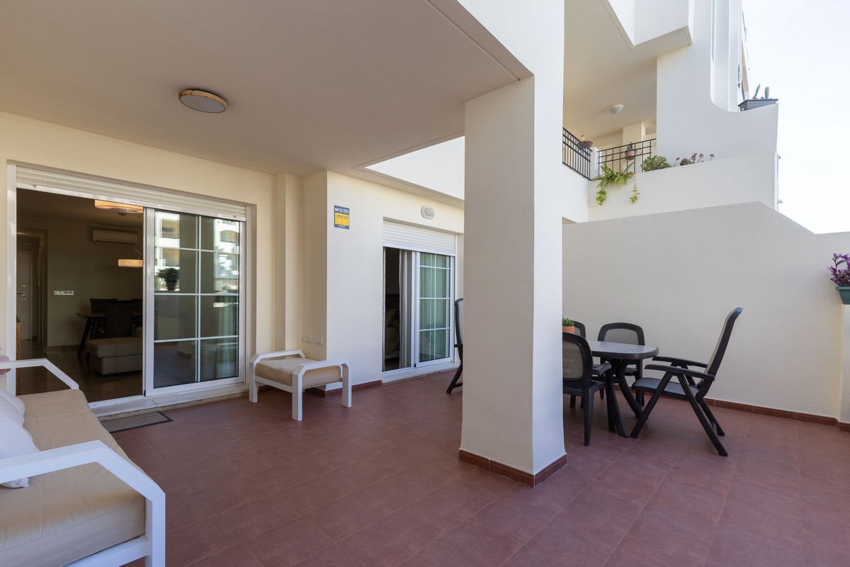 Espectacular apartamento en segunda línea de playa, Complejo Vereda Golf FII