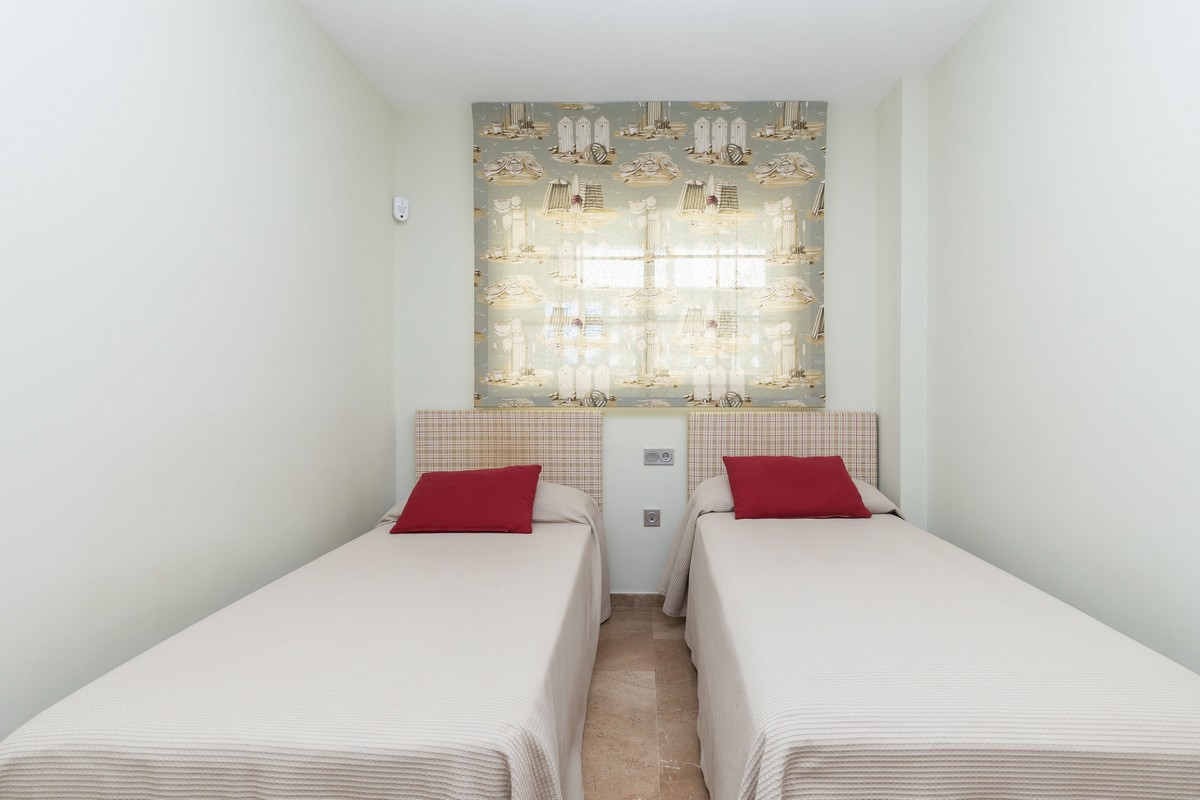 Espectacular apartamento en segunda línea de playa, Complejo Vereda Golf FII
