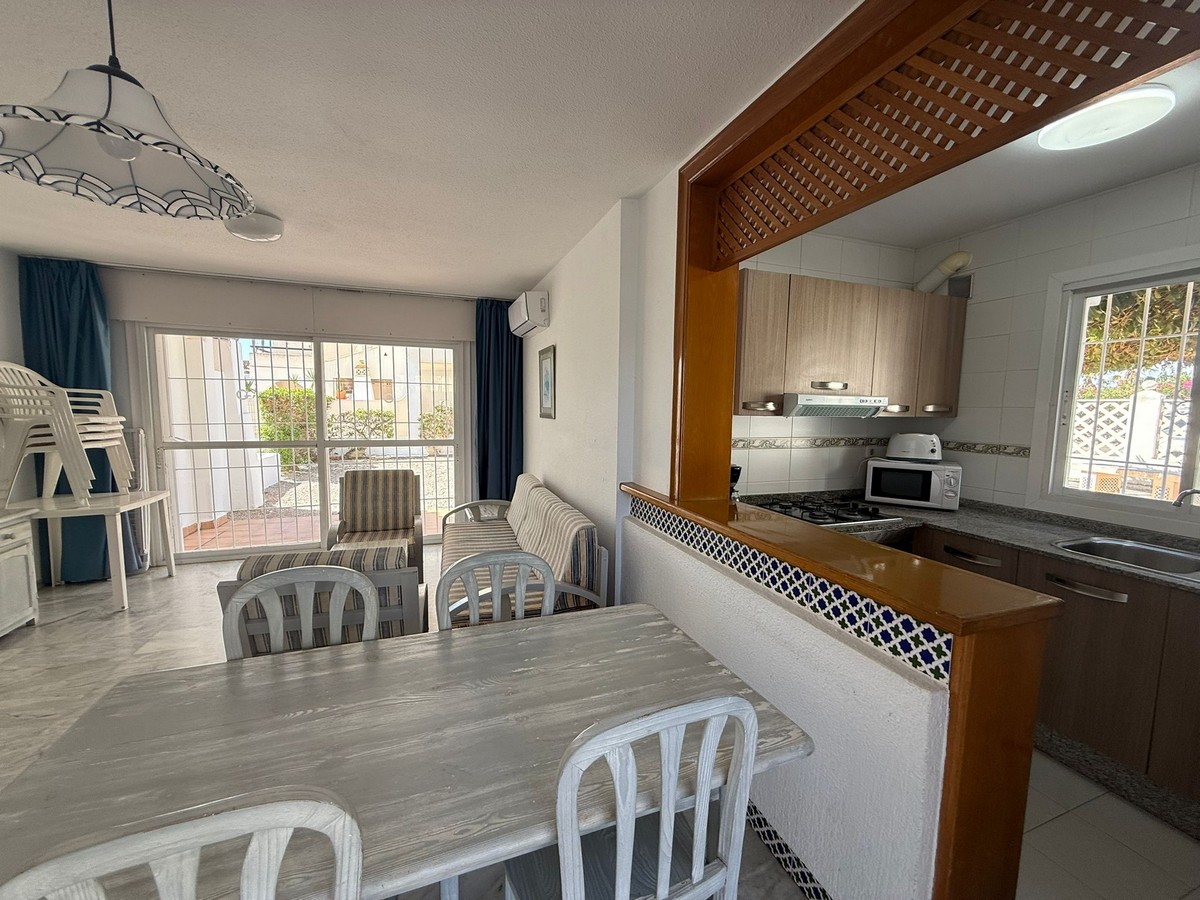 Apartamento en planta baja con jardín, Complejo Golf Center Pueblo